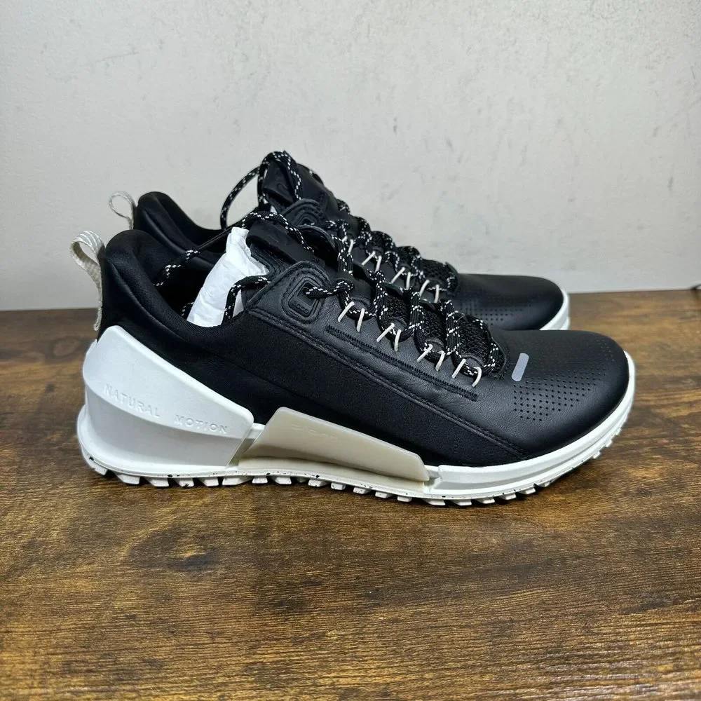 Ecco Biom 2.0 White Black Shoes Sneakers Women’s Size 8
